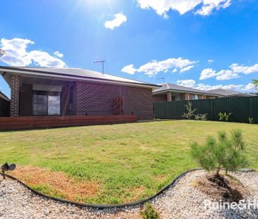 16A Wallace Way, Kelso, NSW 2795 - Photo 2