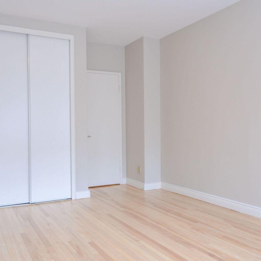 3468 Rue Drummond - Photo 1