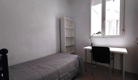 Calle de Gaztambide, Madrid, Community of Madrid 28015 - Photo 4