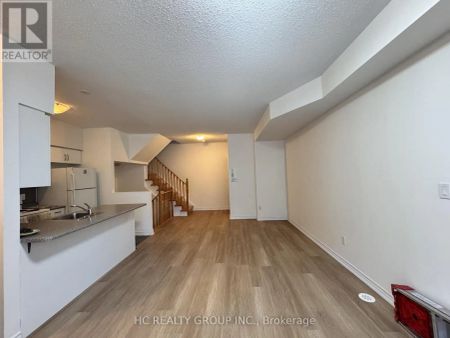 14-8 EATON PARK LANE - Photo 4