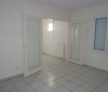 Location Appartement 3 pièces 66m² - Photo 5