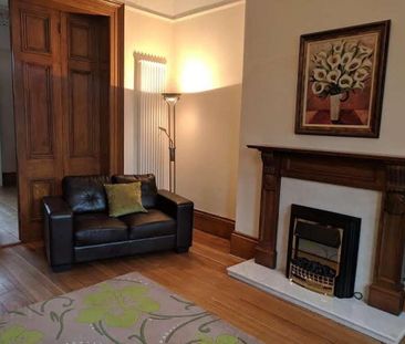 Apt 1, 16 College Gardens, Belfast, BT9 6BQ - Photo 1