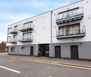 Apt 4 Ivy House, 1 Walnut Street, Belfast BT7 1FB - Photo 2