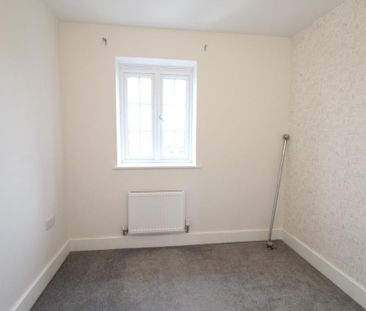 3 bedroom end of terrace house to rent - Photo 6