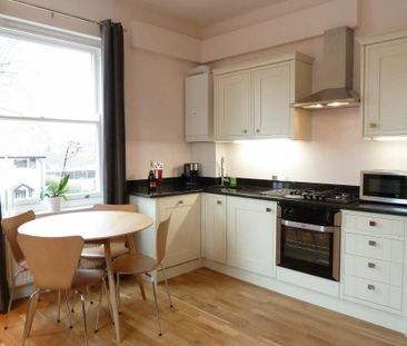 Woodcote Road, Epsom, Surrey, KT18 7QS - Photo 4