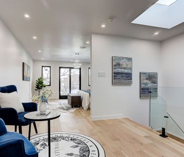 For Lease - 15 Holborne Avenue Unit# ROOM 1, Toronto, Ontario - Photo 1