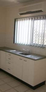 THREE BEDROOM UNIT - WALKING DISTANCE TO TOWN!! - Photo 3