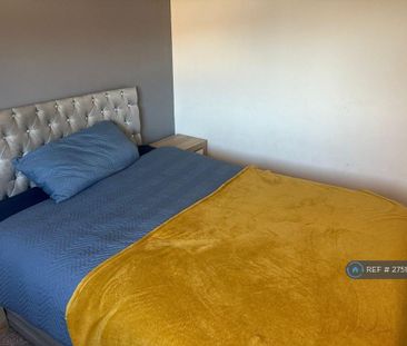 1 bedroom in a house share to rent - Photo 6