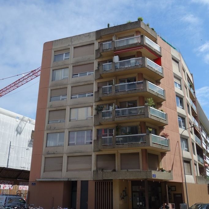 Proche Jonction : 4 pièces avec balcon - Foto 1