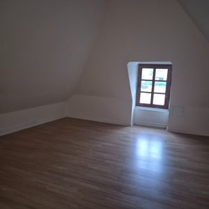 À louer – Appartement au cœur du Bec-Hellouin ! - Photo 3