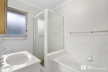 Freshly Updated Family Home in a Prime Hobartville Location - Photo 4