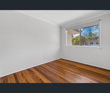 73 Woodlands Drive, Rochedale South, Qld 4123 - Photo 4