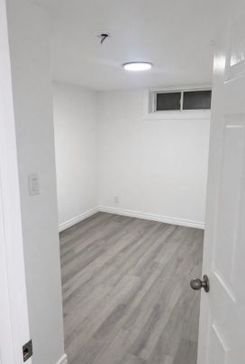 For Lease - 23 Ivanhoe Road Unit# LOWER, Brantford, Ontario - Photo 1