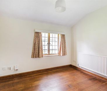 3 bedroom link detached house to rent - Photo 6