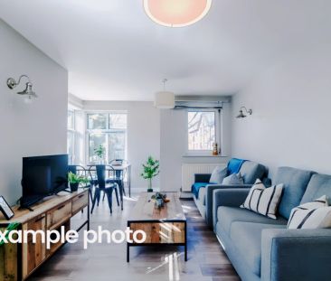 5 Beds 1 bath - Photo 2