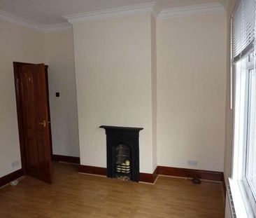 Lake Lock Road, Stanley, Wakefield, West Yorkshire, WF3 - Photo 6