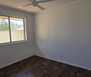 Neat & Comfortable 3-Bedroom Home in a Convenient Location - Photo 1