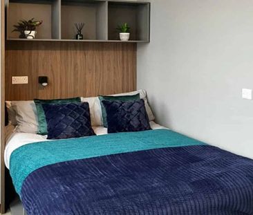 Bronze Studio - Photo 5