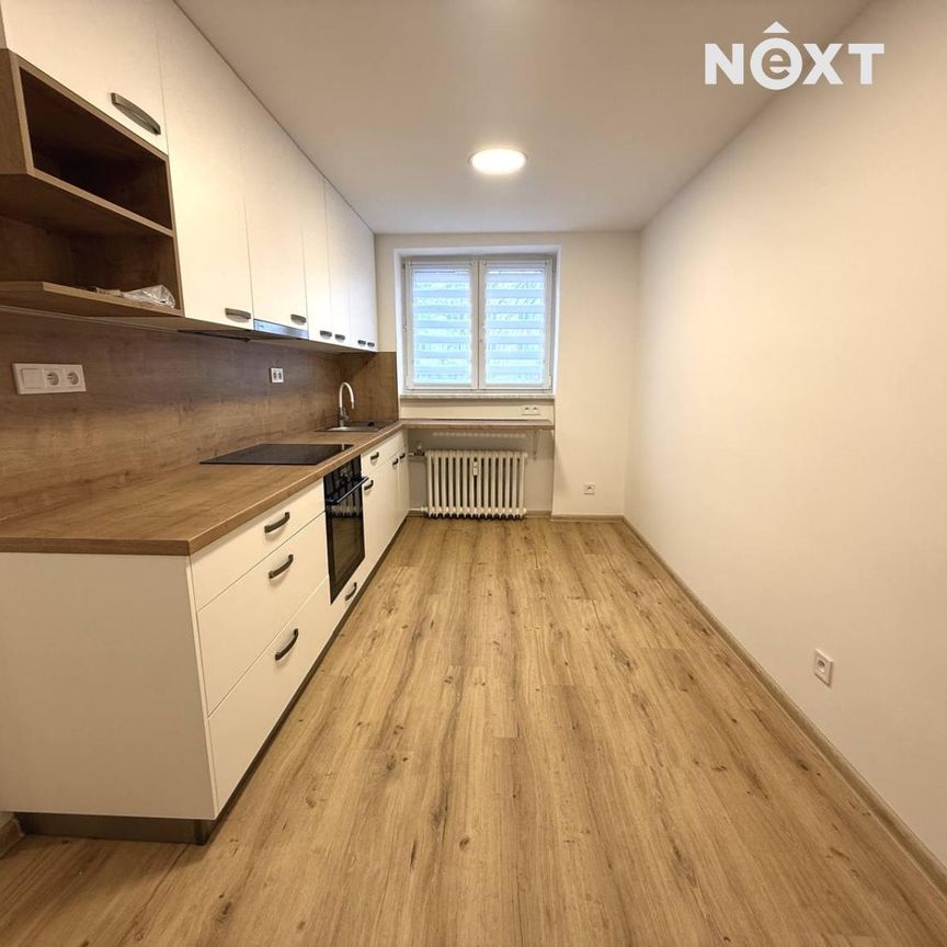 Pronájem bytu 2+1 58 m², Podvesná IV 3812, Zlín - Fotografie 1