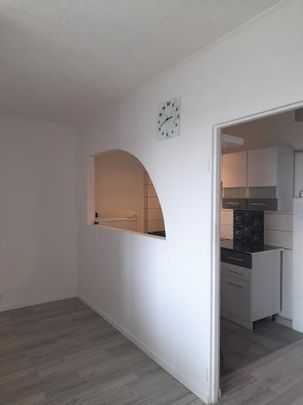 M-3 W CENTRUM RYBNIKA 1.200 PLN - Zdjęcie 1