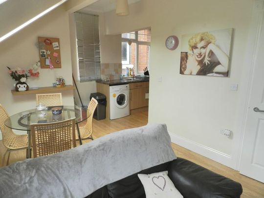 Otley Road Far Headingley, Leeds - Photo 1