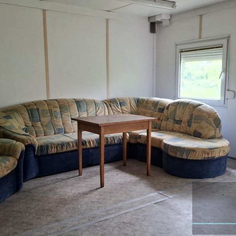 Pronájem bytu 6 a více 250 m2 - Photo 1