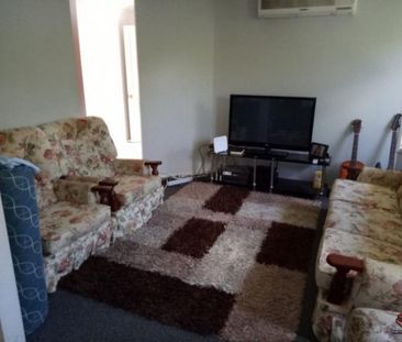 One of the best Villa walking distance to Garden City Westfield sho... - Photo 4