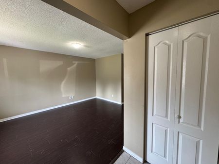For Lease - 565 Kennedy Road Unit# 7, Toronto, Ontario - Photo 3
