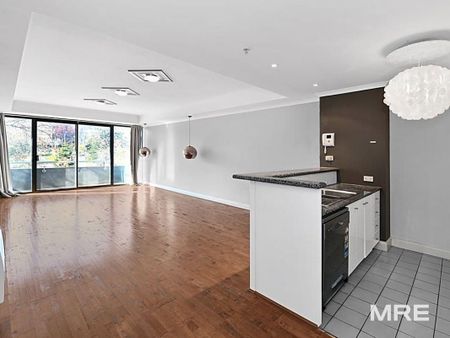 29/283 Spring Street, Melbourne - Photo 5