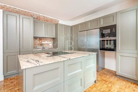 Madrid, Community of Madrid 28001 - Photo 5