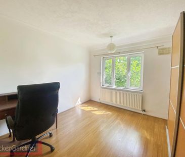 3 bedroom house to rent - Photo 3