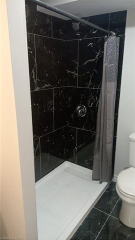 For Lease - 48 Barrett Avenue, Brantford, Ontario - Photo 5