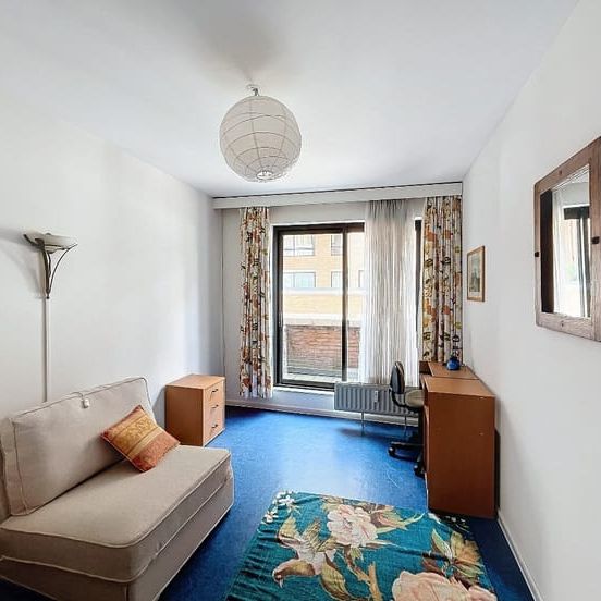 Appartement te huur - Photo 1