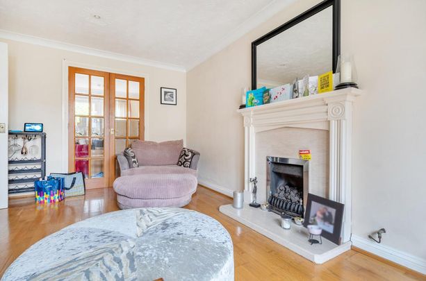 5 bedroom detached house to rent - Photo 1