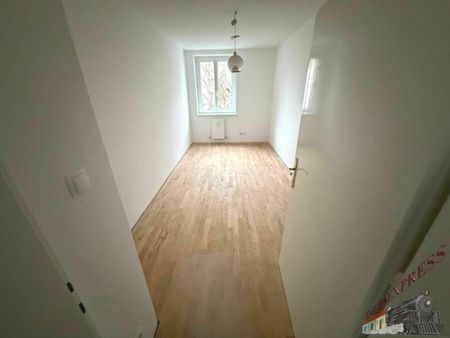 Schöne neusanierte Wohnung ab 1.3.26 bereit für eine langfristige Anmietung (Sanierung bereits im Endspurt) - Photo 2