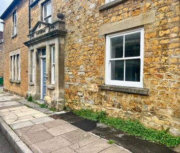 1 bedroom ground floor flat to rent - Photo 2
