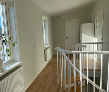 Aspgatan, Västra Frölunda - Photo 4