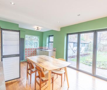 3 bedroom semi-detached house to rent - Photo 2