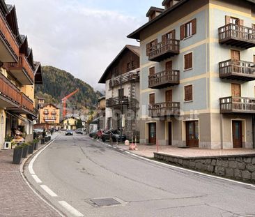 Trilocale via Xi Febbraio, Centro, Ponte di Legno - Foto 6