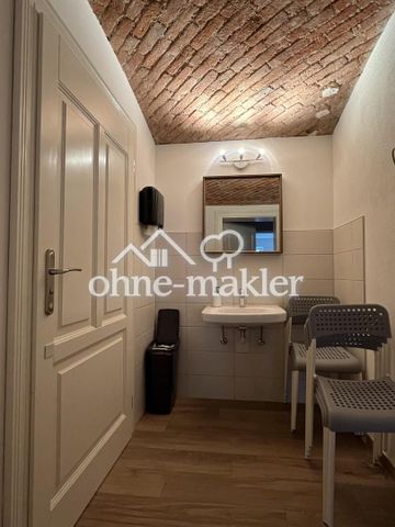 smarte Singlewohng mit Balkon und Aufzug, komfortabel, direkt an der Landeskrone - Photo 3