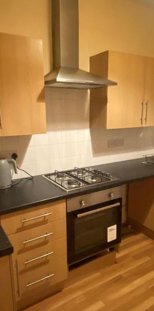 Studio to rent - Photo 1