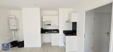 Location Appartement 3 pièces 64m² VALENCIENNES 59300 - Photo 3