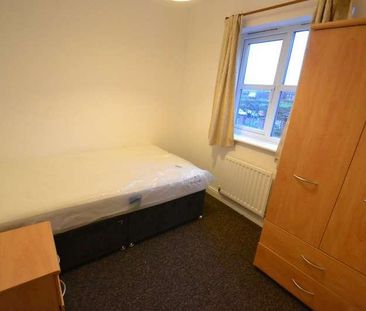 Drayton Street, Hulme, Manchester, M15 - Photo 6