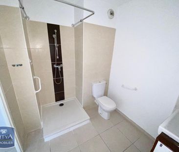 Location Appartement 1 pièce 27m² TOULON 83100 - Photo 4