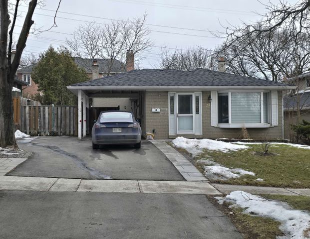 For Lease - 23 Tristan Crescent Unit# Main, Toronto, Ontario - Photo 1