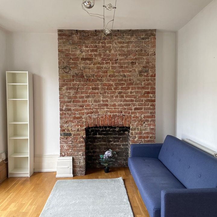 1 Bed Flat, Morton Road, N1 - Photo 1