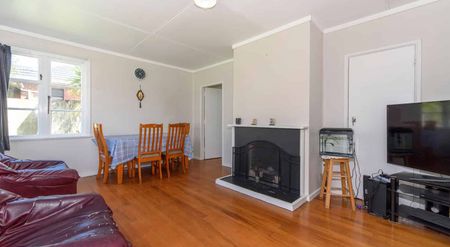 MEADOWBANK HOME - Photo 3