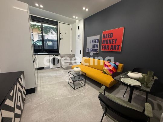 Studio/Γκαρσονιέρα για ενοικίαση Κολωνάκι - Λυκαβηττός - Photo 1