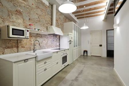 Carrer del Peu de la Creu, Barcelona, Catalonia 08001 - Photo 3