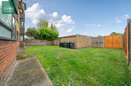 Studio to rent - Photo 5